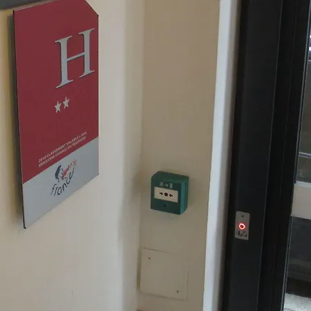 Le Pastel Hotel Tolosa