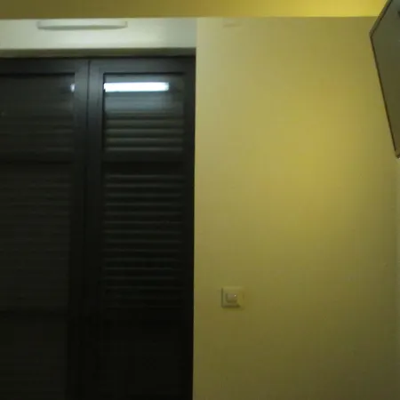 Le Pastel Hotel