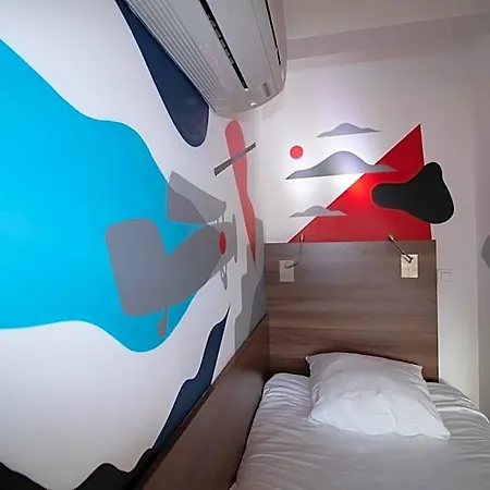 Otel Le Pastel 2*