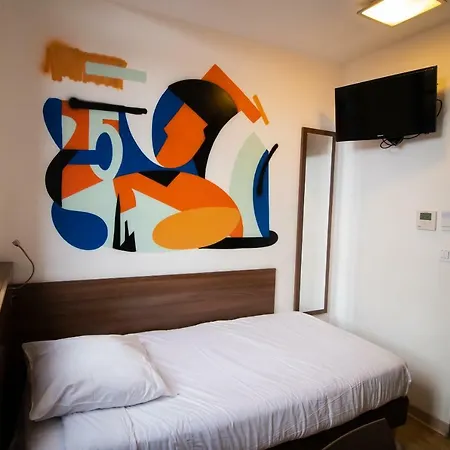 Le Pastel Hotel