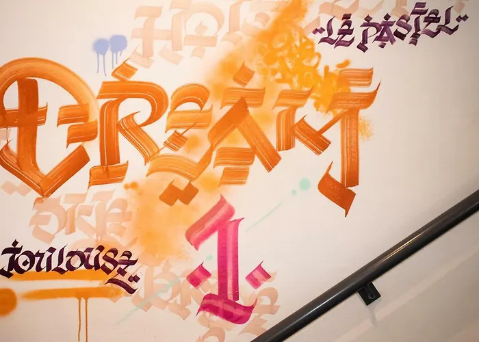 Le Pastel ホテル 2*