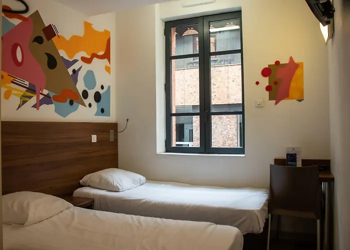 Le Pastel Отель